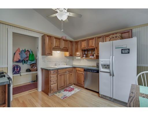 54 Conant St, Danvers, MA 01923 photo 10