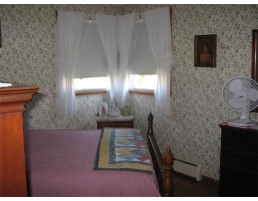 9 Hyde St, Worcester, MA 01606 photo 10