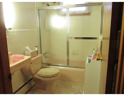 9 Hyde St, Worcester, MA 01606 photo 12