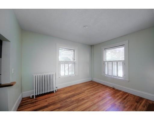 83 Pleasant St #3, Marblehead, MA 01945 photo 1