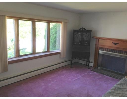 23 Curtis Rd, Canton, MA 02021 photo 4