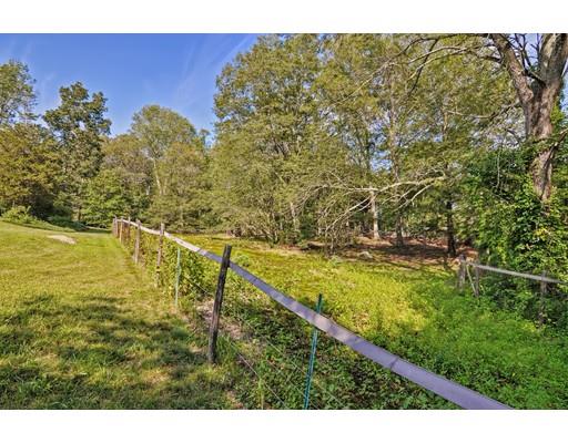 4 Mowry St, Mendon, MA 01756 photo 11