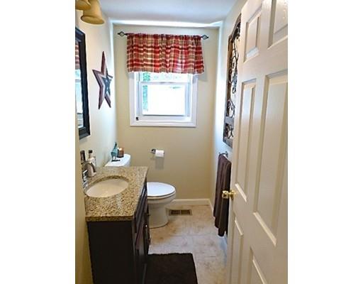 12 Royal Rd, Worcester, MA 01603 photo 25