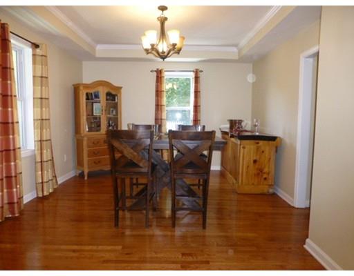 12 Royal Rd, Worcester, MA 01603 photo 10