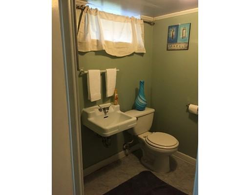 138 Packard Ave, Springfield, MA 01118 photo 24