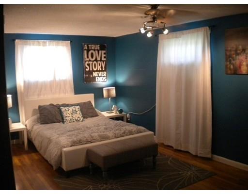 138 Packard Ave, Springfield, MA 01118 photo 17