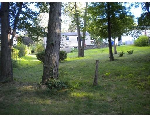 138 Packard Ave, Springfield, MA 01118 photo 5