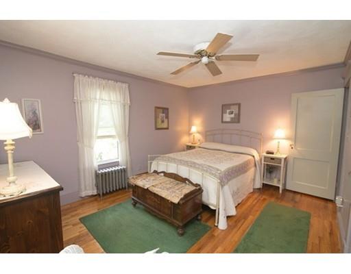 75 Penrose St, Springfield, MA 01109 photo 14