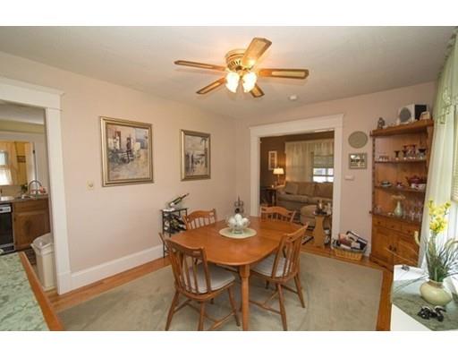 75 Penrose St, Springfield, MA 01109 photo 7