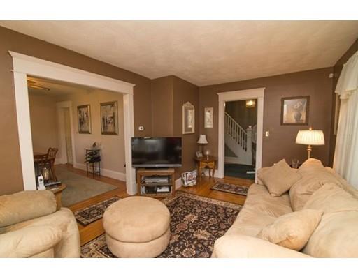 75 Penrose St, Springfield, MA 01109 photo 5