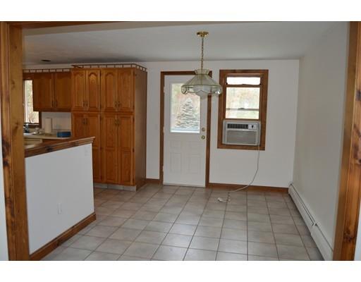 8 Quaker Rd, Jefferson, MA 01522 photo 6