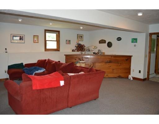 8 Quaker Rd, Jefferson, MA 01522 photo 14