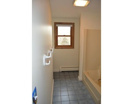 8 Quaker Rd, Jefferson, MA 01522 photo 12