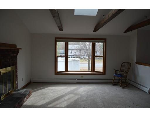 8 Quaker Rd, Jefferson, MA 01522 photo 4