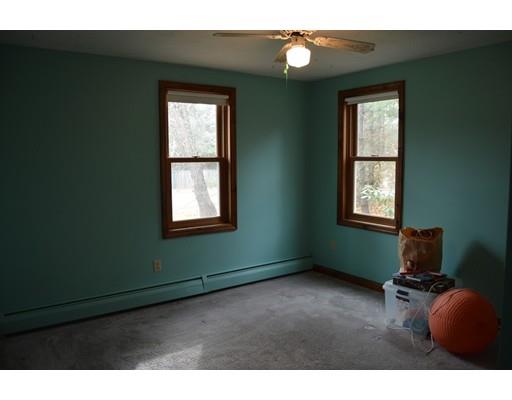 8 Quaker Rd, Jefferson, MA 01522 photo 11