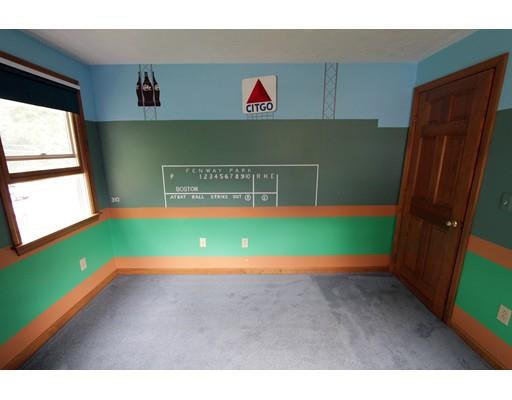15 Nelson St, Upton, MA 01568 photo 24
