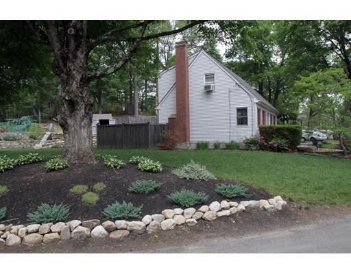 15 Nelson St, Upton, MA 01568 photo 3