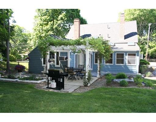 105 Salem St, Reading, MA 01867 photo 3