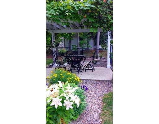 105 Salem St, Reading, MA 01867 photo 7