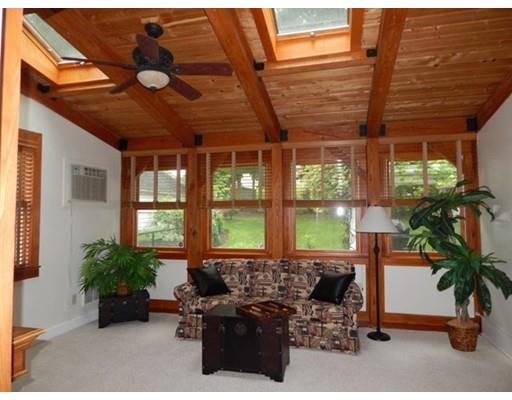 105 Salem St, Reading, MA 01867 photo 11