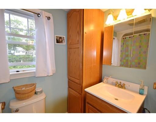 7 Tomahawk Dr, Wareham, MA 02532 photo 13