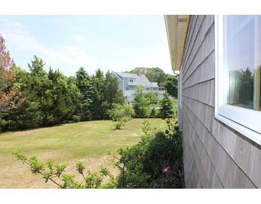 6 Valley Rd, Buzzards Bay, MA 02532 photo 3