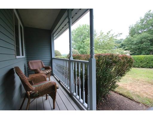 27 Blacksmith Way, Saugus, MA 01906 photo 5