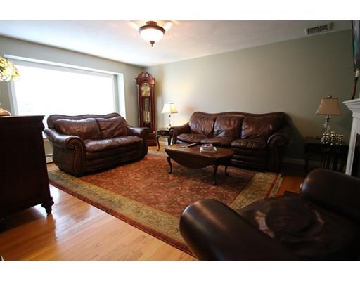 27 Blacksmith Way, Saugus, MA 01906 photo 17