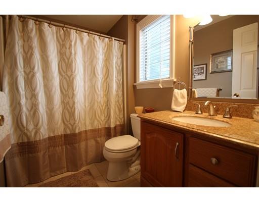 27 Blacksmith Way, Saugus, MA 01906 photo 13