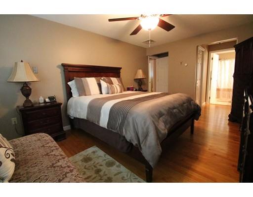 27 Blacksmith Way, Saugus, MA 01906 photo 12