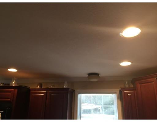 19 Wing St, Springfield, MA 01151 photo 6