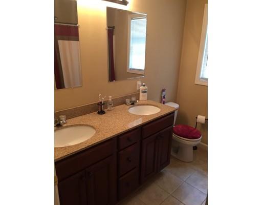 19 Wing St, Springfield, MA 01151 photo 17