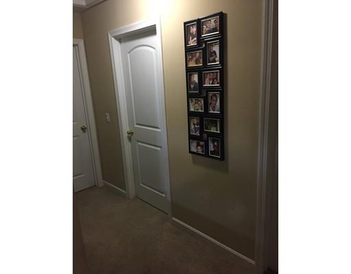 19 Wing St, Springfield, MA 01151 photo 11