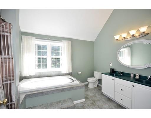 122 Nonset Path, Acton, MA 01720 photo 15
