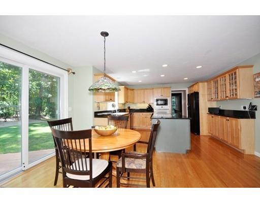 122 Nonset Path, Acton, MA 01720 photo 9