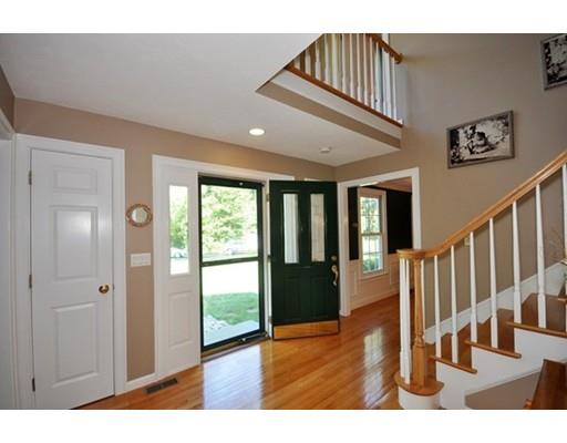 122 Nonset Path, Acton, MA 01720 photo 3