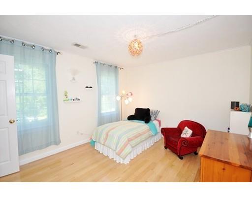 122 Nonset Path, Acton, MA 01720 photo 17