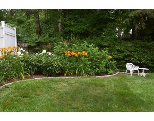 141 Locust St, Danvers, MA 01923 photo 24
