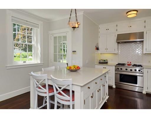 141 Locust St, Danvers, MA 01923 photo 10