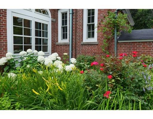 141 Locust St, Danvers, MA 01923 photo 28