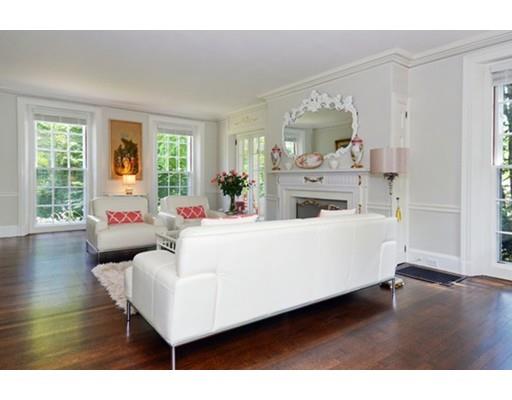 141 Locust St, Danvers, MA 01923 photo 4