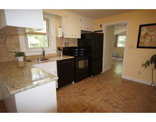 6 Richards Rd, Natick, MA 01760 photo 2