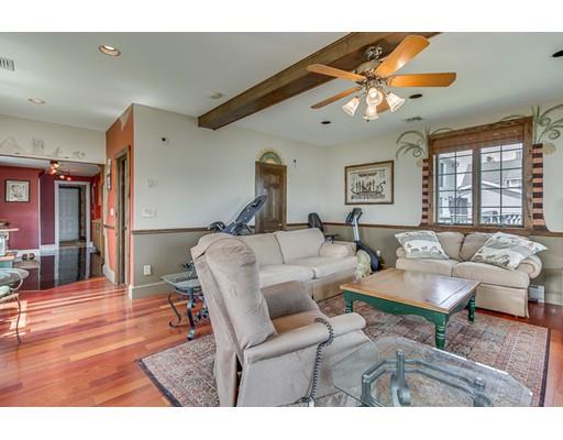 35 Bates St, Danvers, MA 01923 photo 7