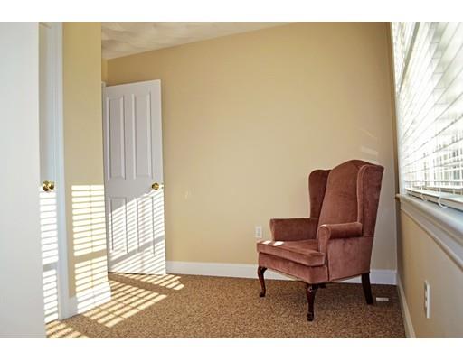 5 Mockingbird Ln, Dracut, MA 01826 photo 9