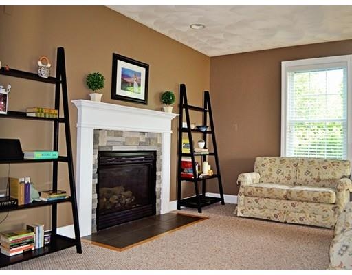5 Mockingbird Ln, Dracut, MA 01826 photo 4