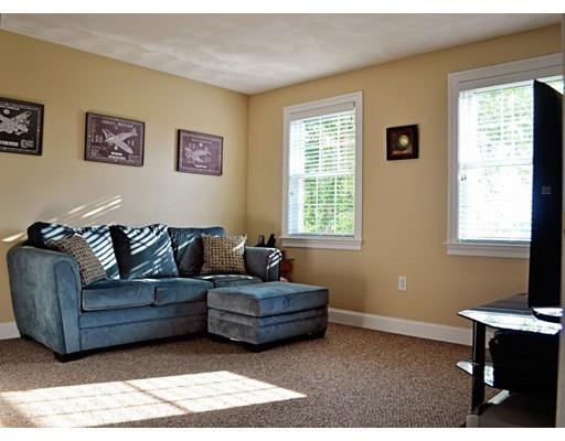5 Mockingbird Ln, Dracut, MA 01826 photo 10