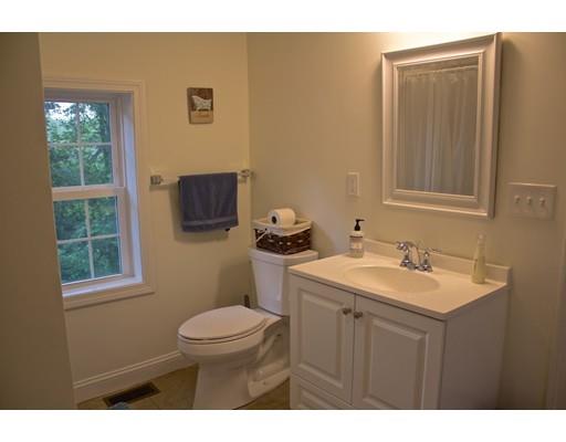 33 Elm St, Georgetown, MA 01833 photo 12
