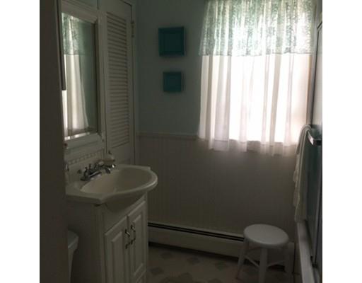 57 Stamford St, Fall River, MA 02720 photo 4