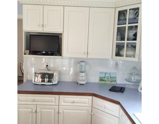 57 Stamford St, Fall River, MA 02720 photo 8