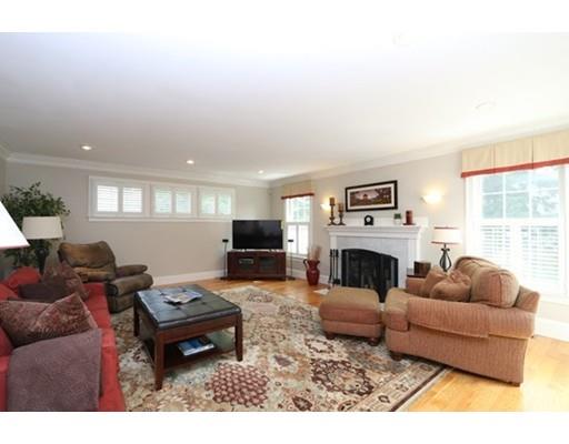 77 Woodledge Rd, Needham, MA 02492 photo 6